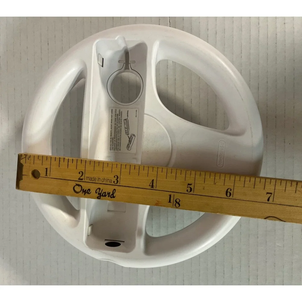 Nintendo Wii Wheel Accessory Unisex OS White Mario Kart Racing Shell RVL-024